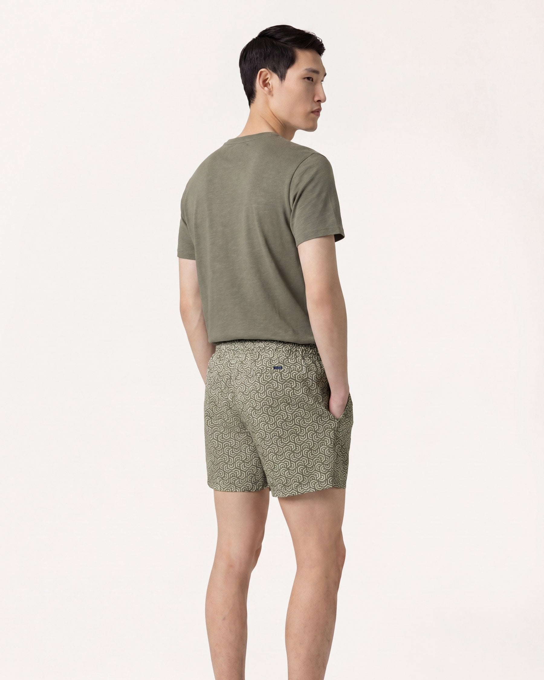 Light Khaki (AI)