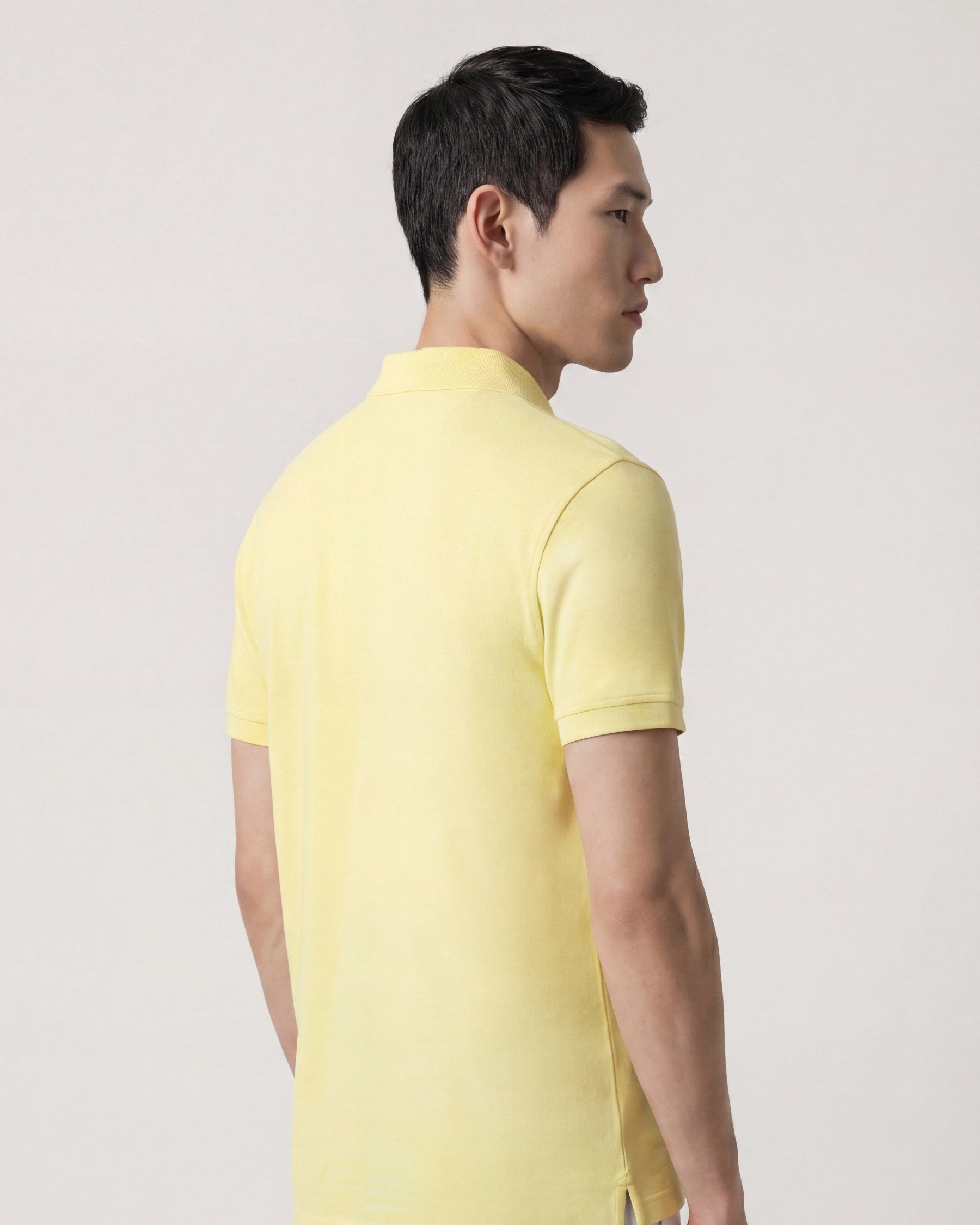 Light Yellow (AI)
