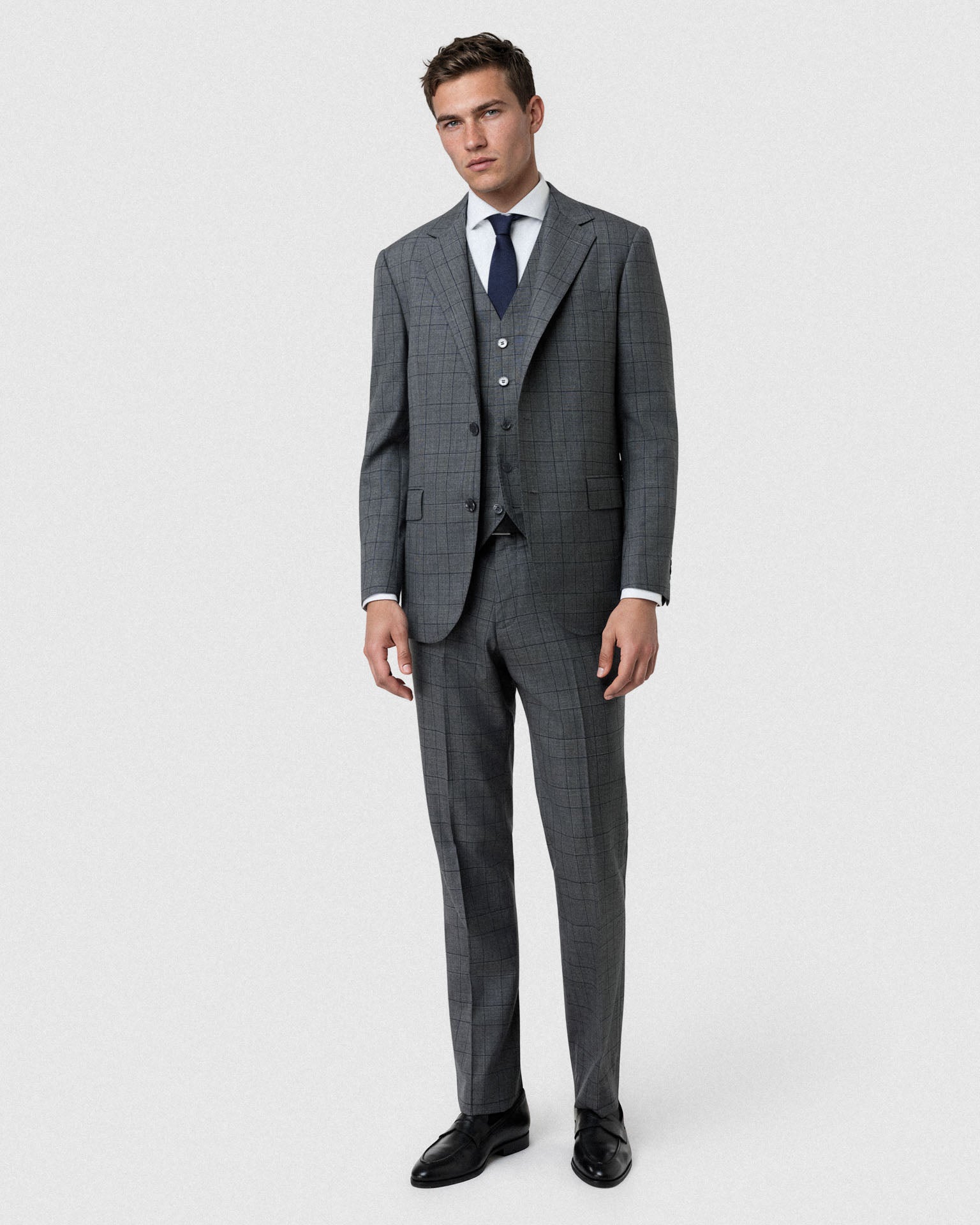 Dark Grey (AI)