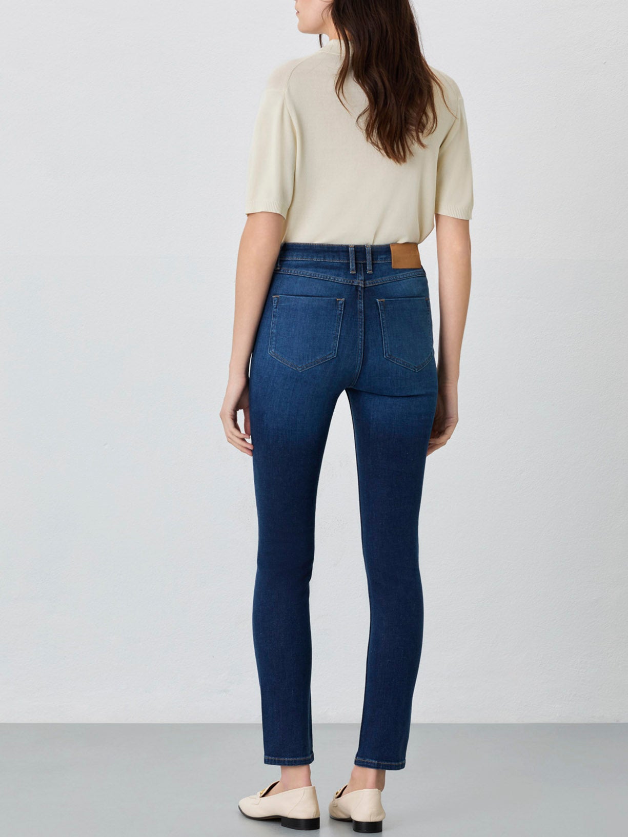Medium Blue