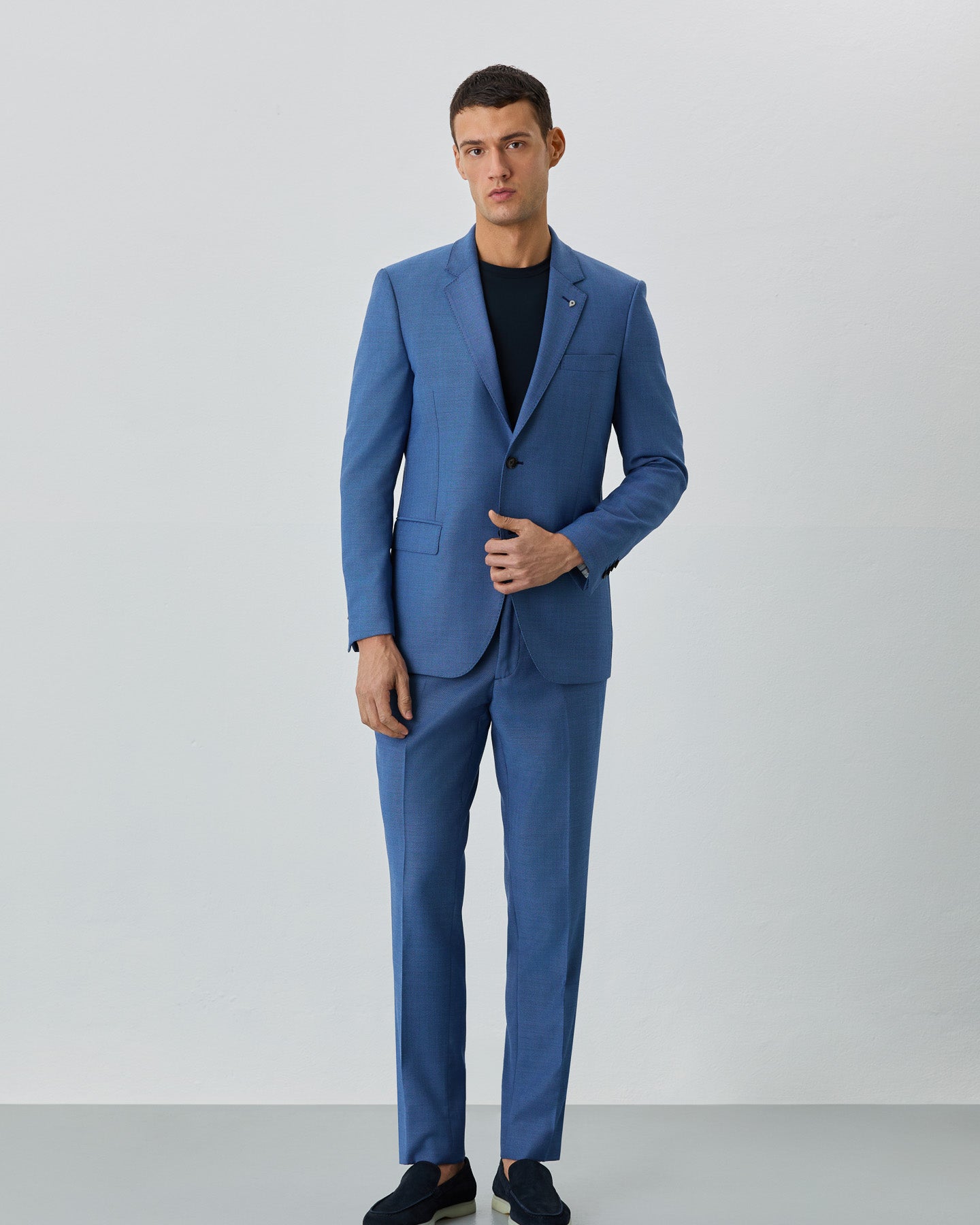 Medium Blue