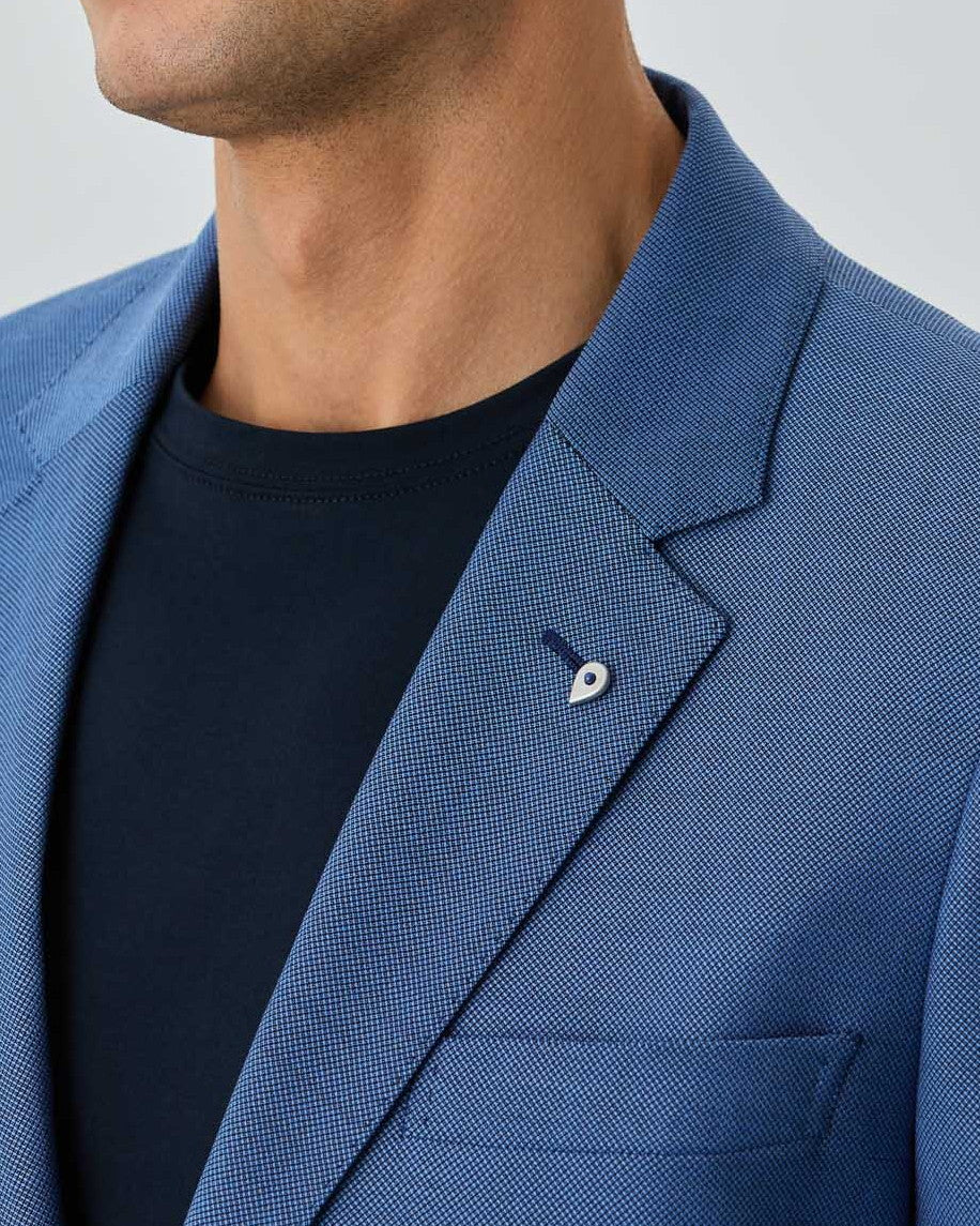 Medium Blue