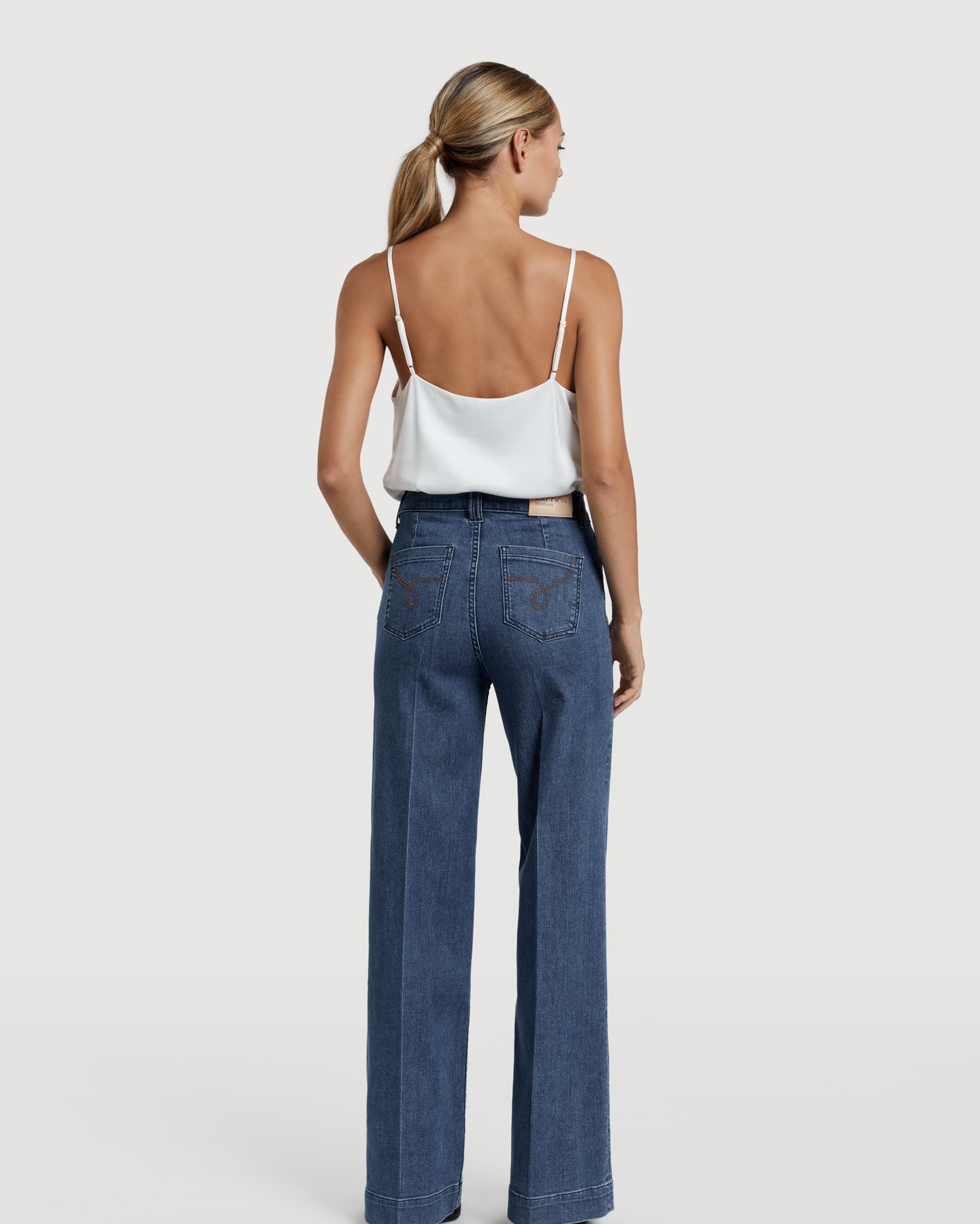Medium Blue