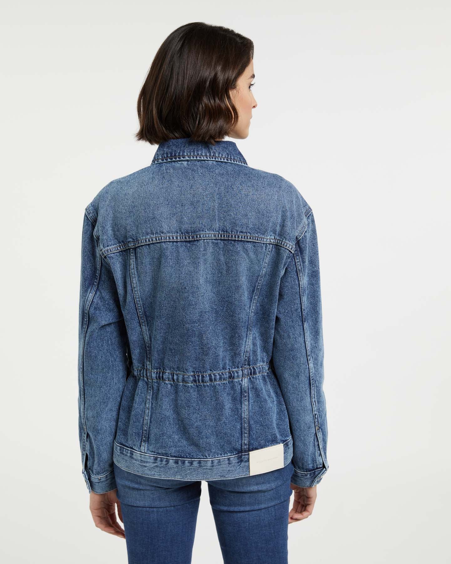 Medium Blue