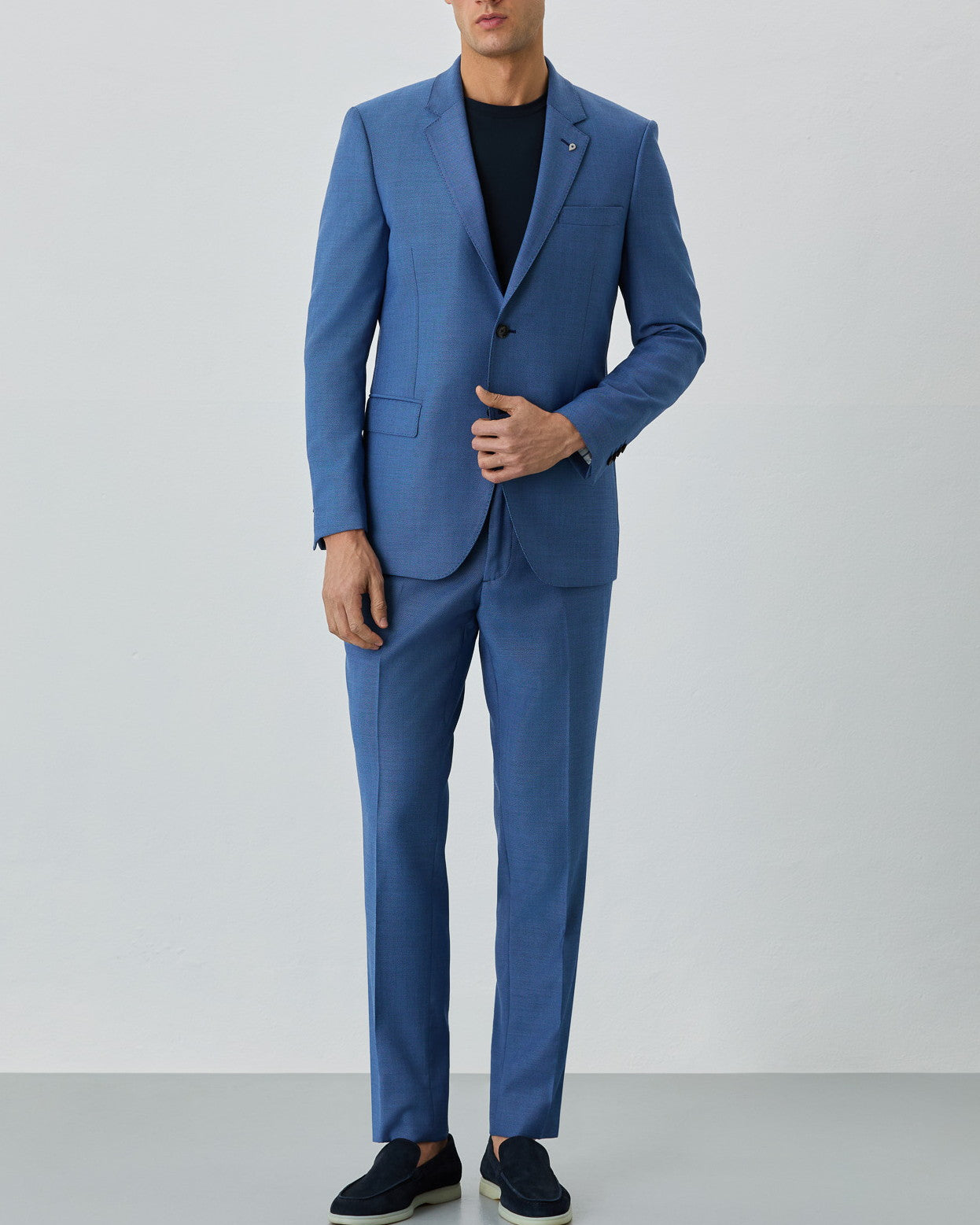 Medium Blue