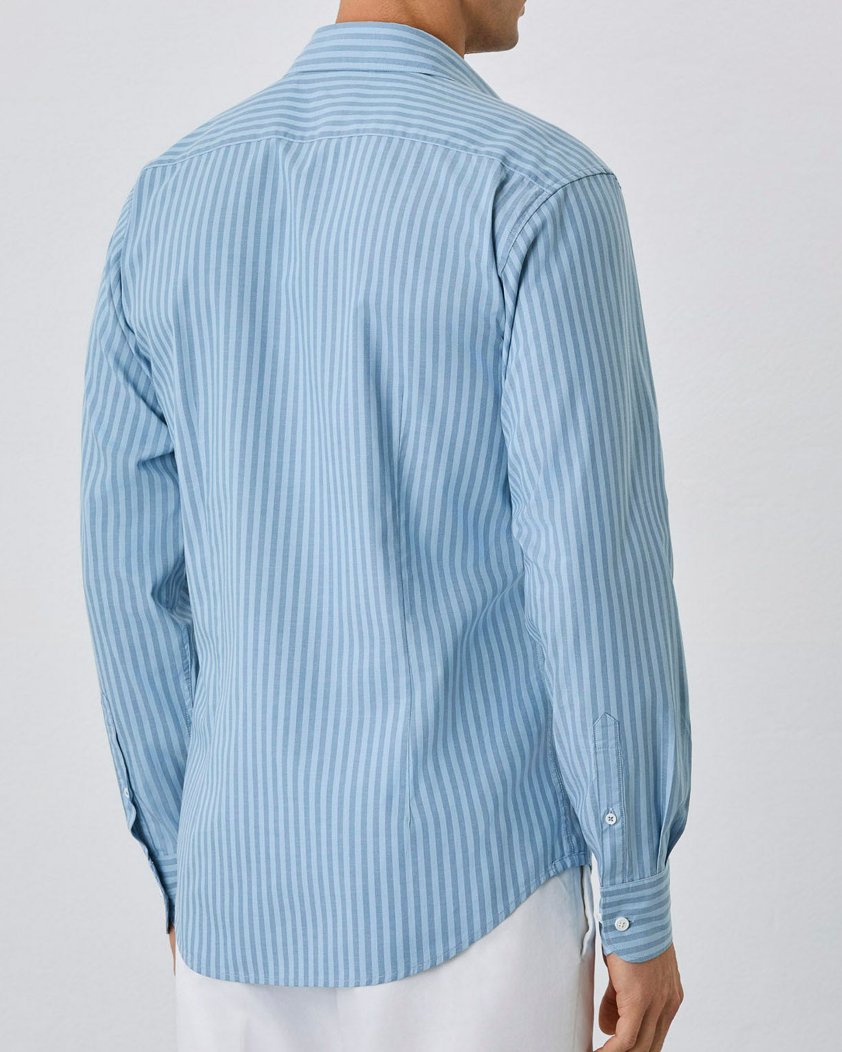 Medium Blue