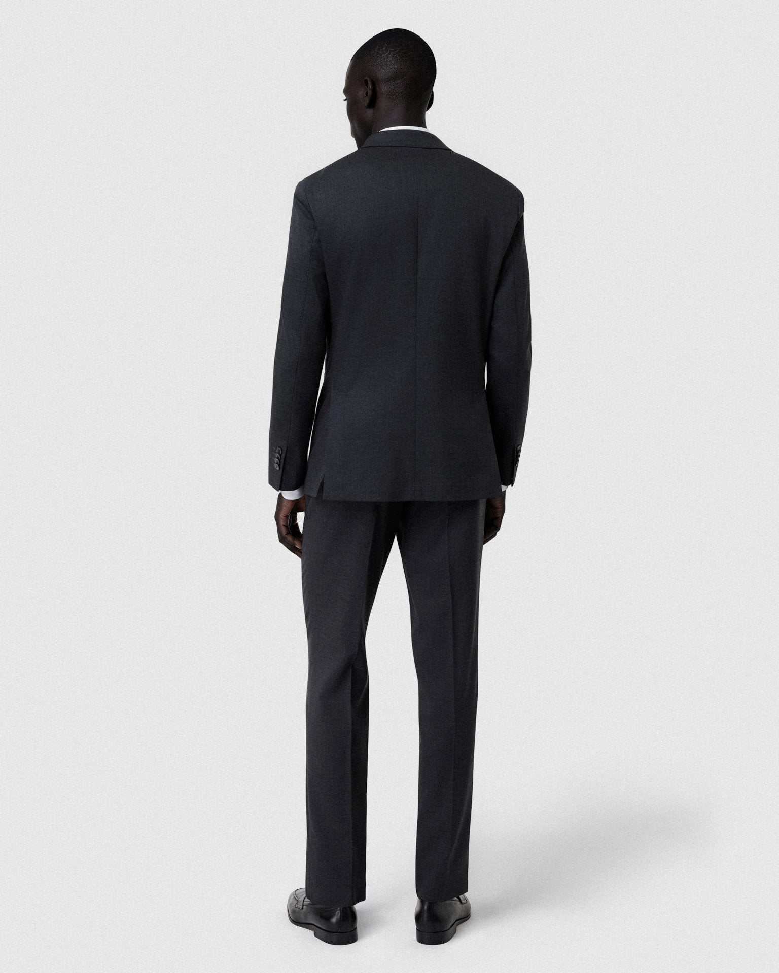 Dark Grey (AI)