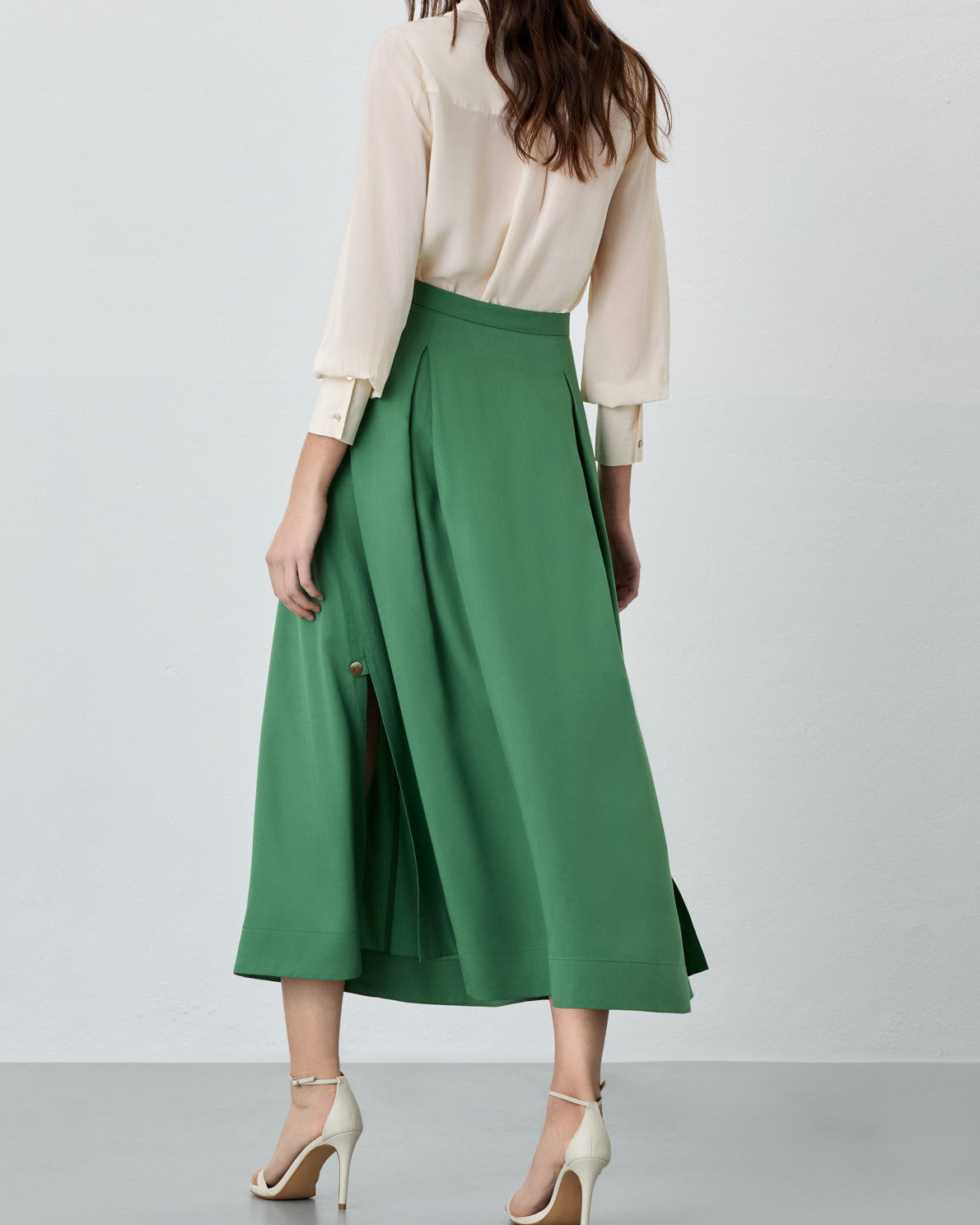 Medium Green
