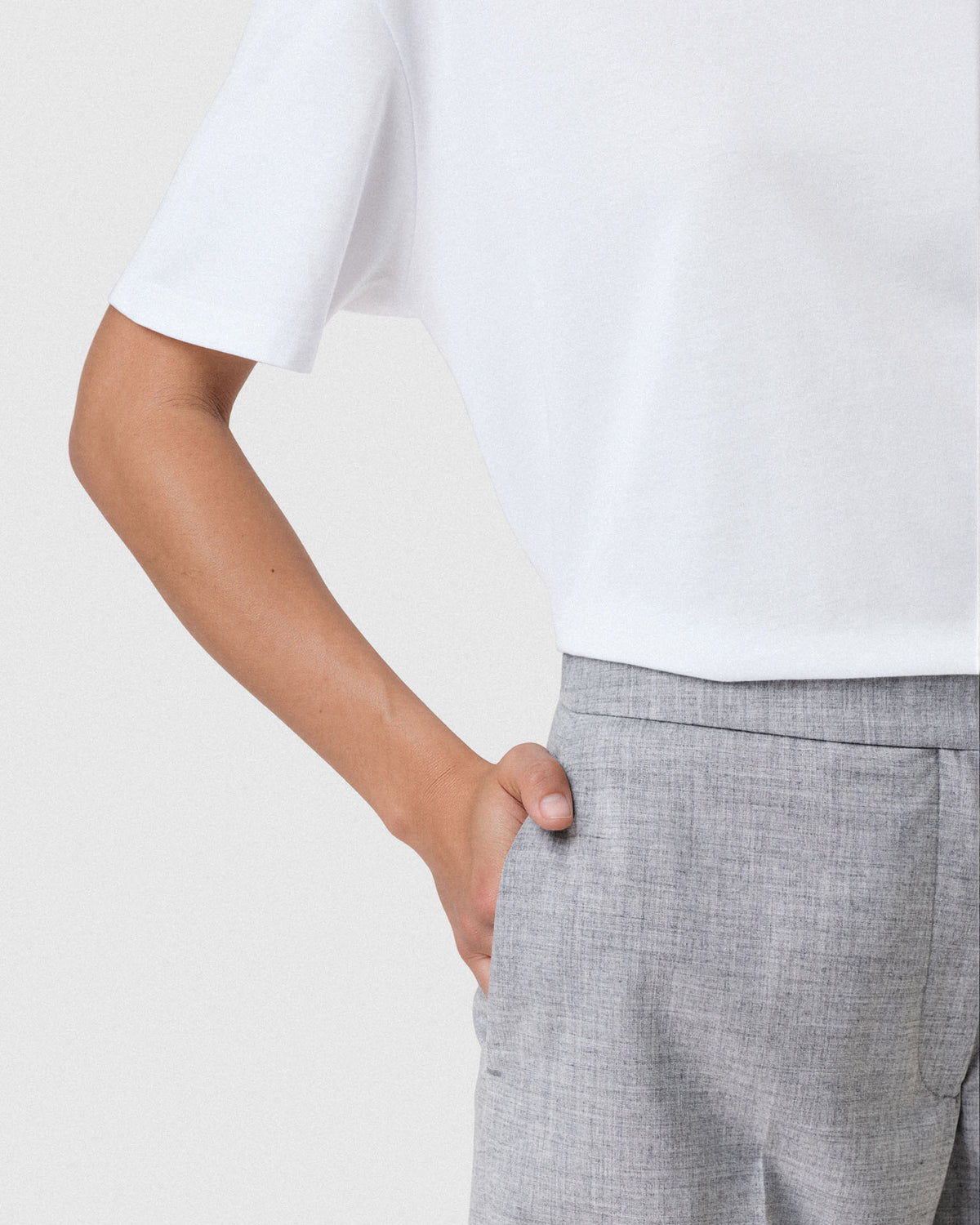 Light Grey (AI)