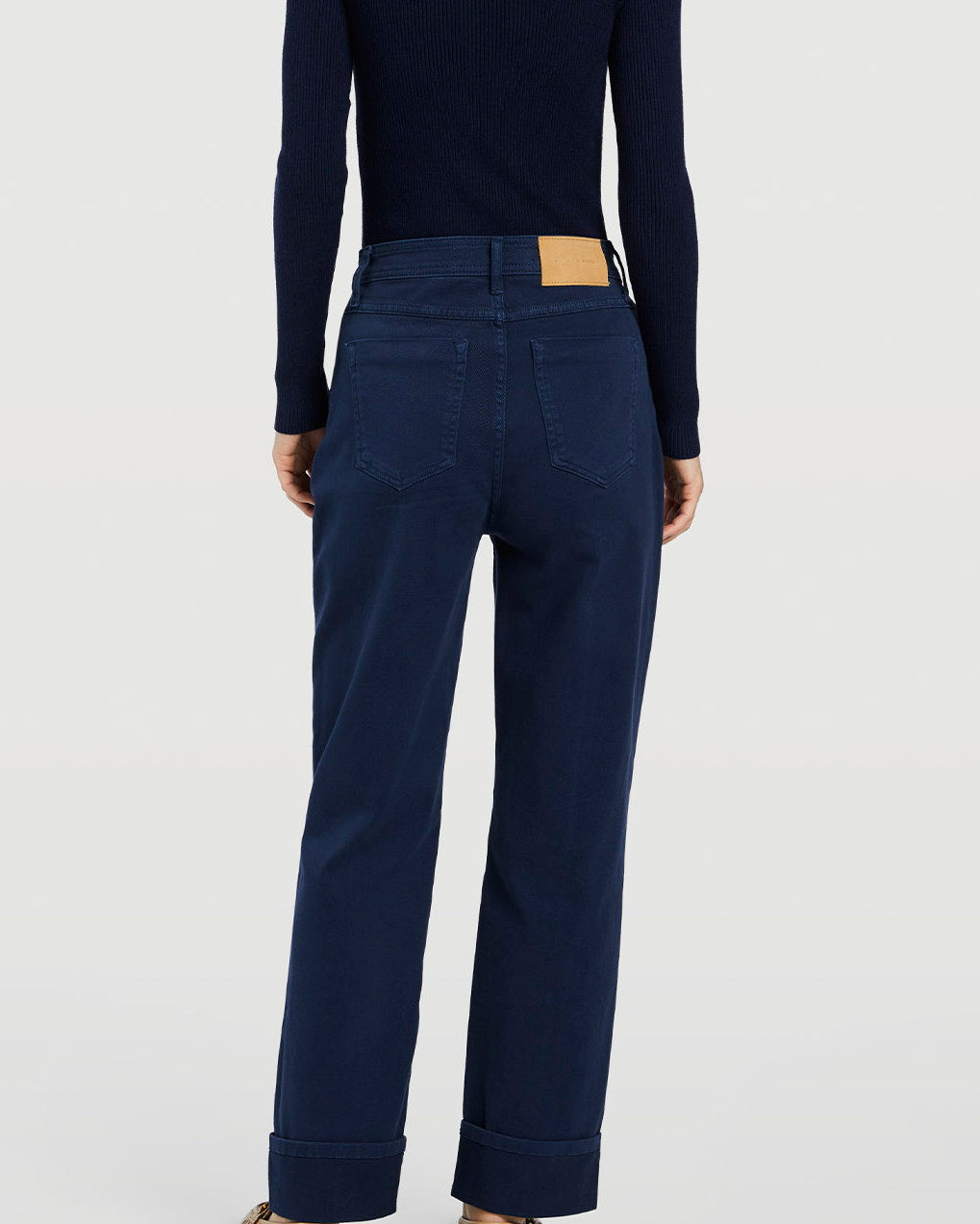 Medium Blue