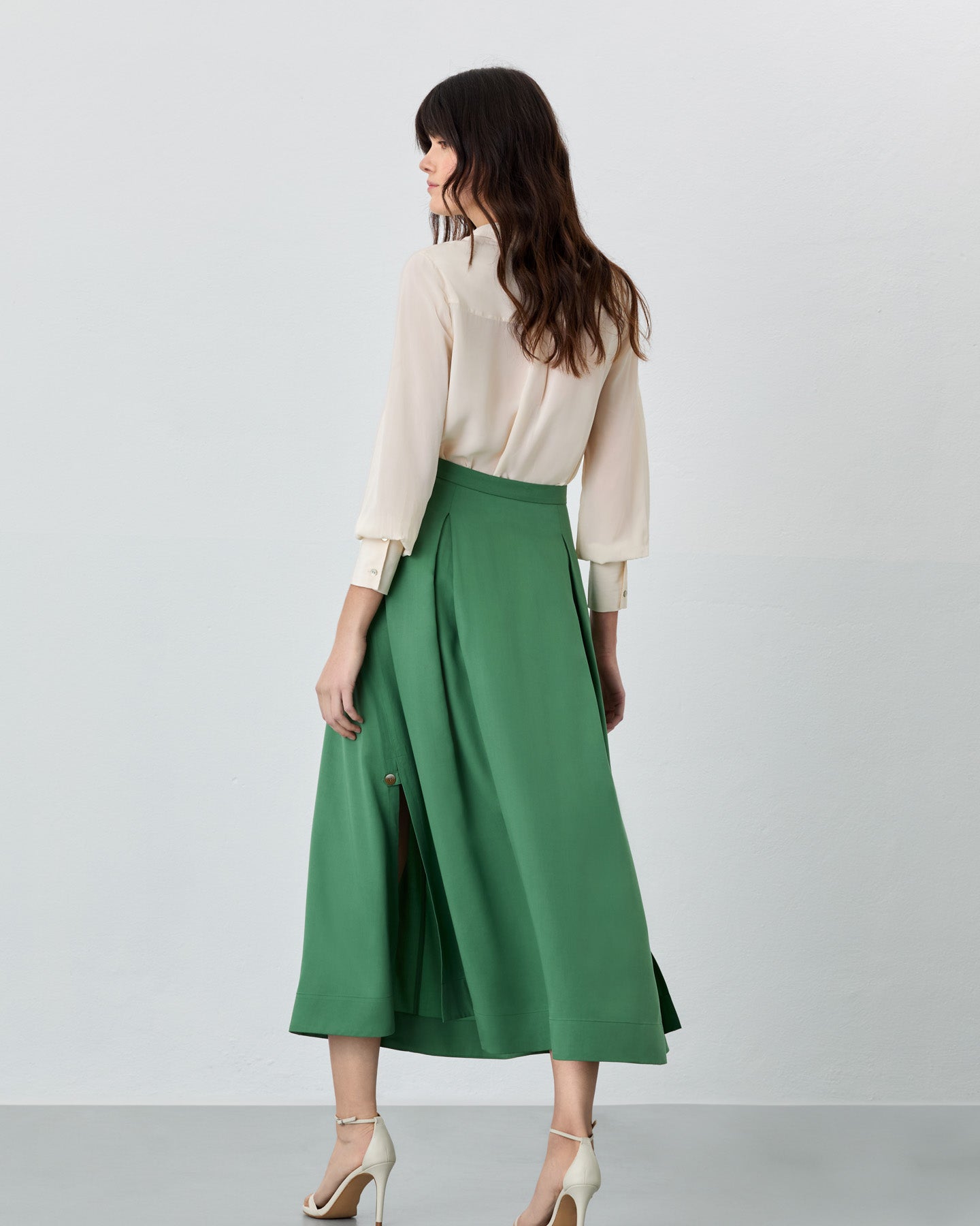 Medium Green