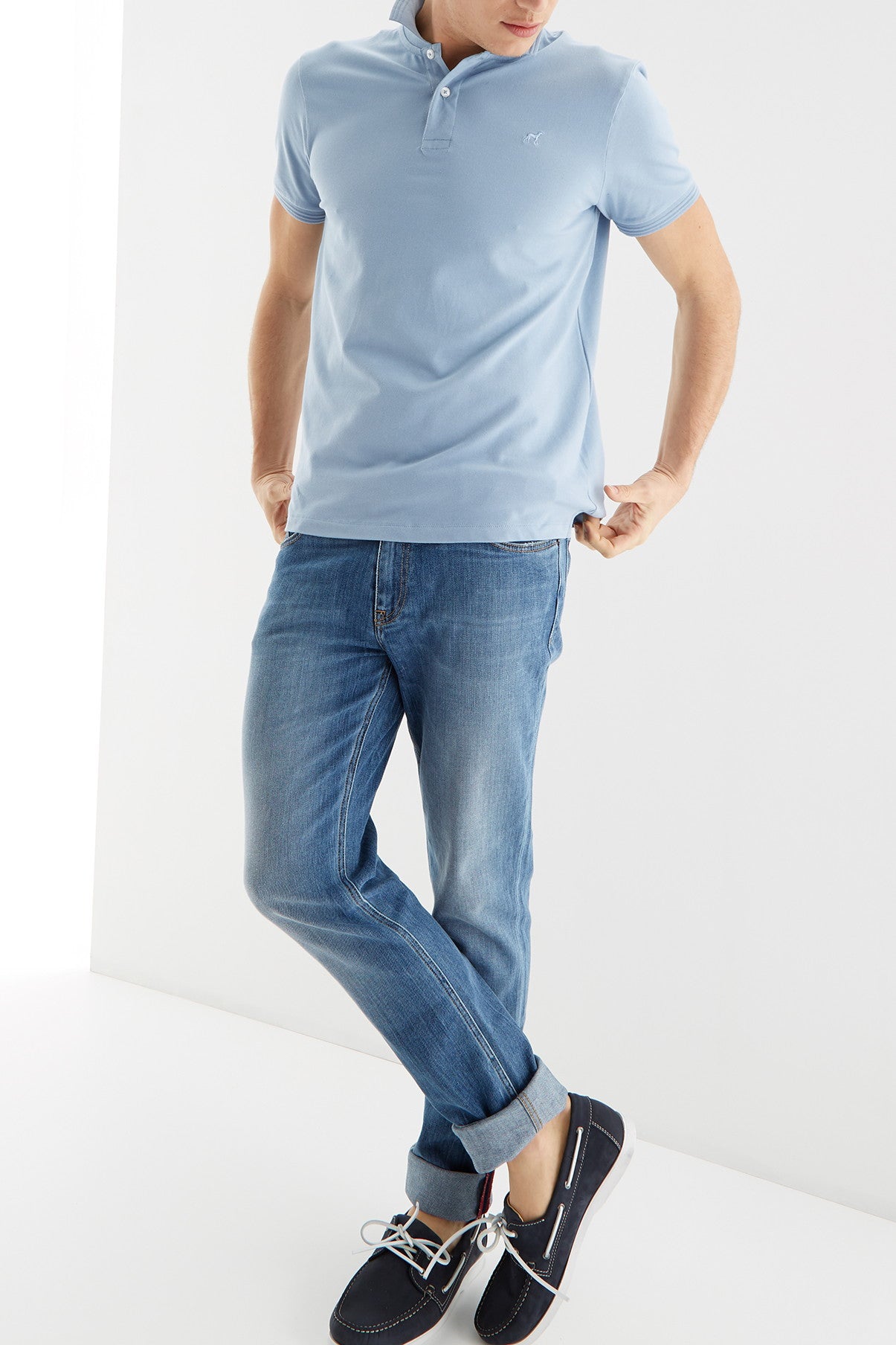 Medium Blue