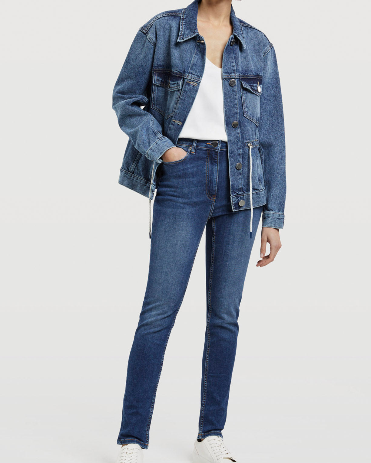 Medium Blue
