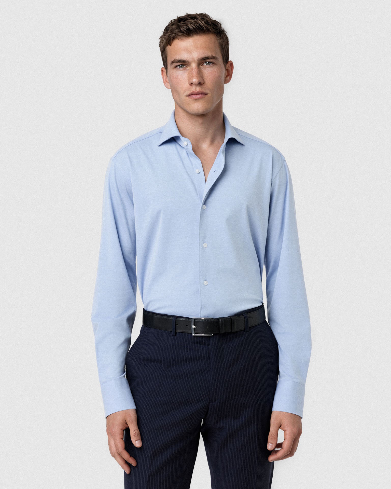 Medium Blue (AI)