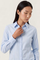 Light Blue (AI)