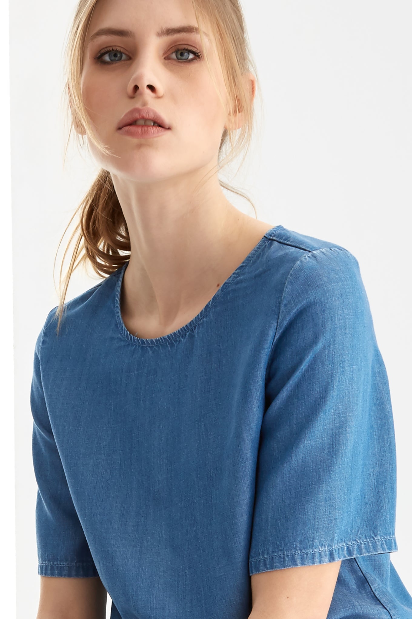 Medium Blue