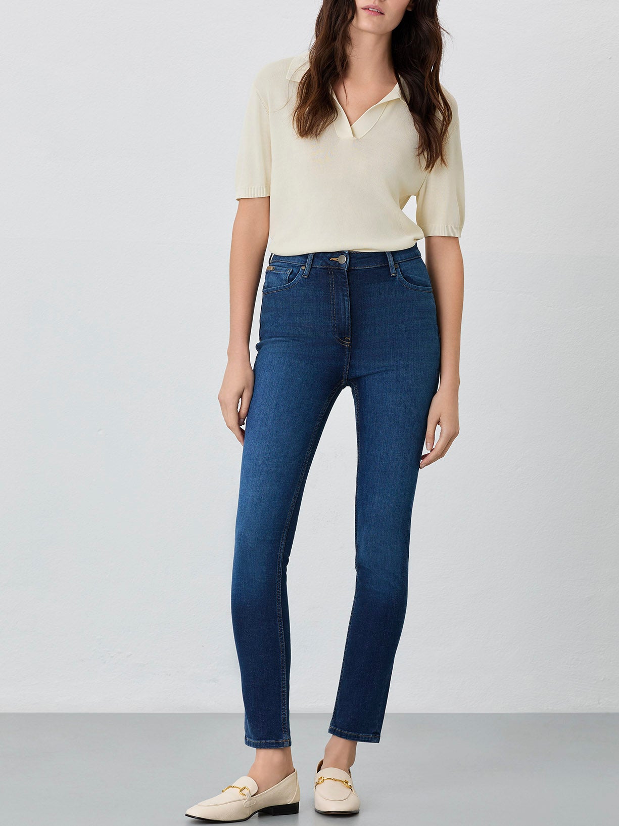 Medium Blue