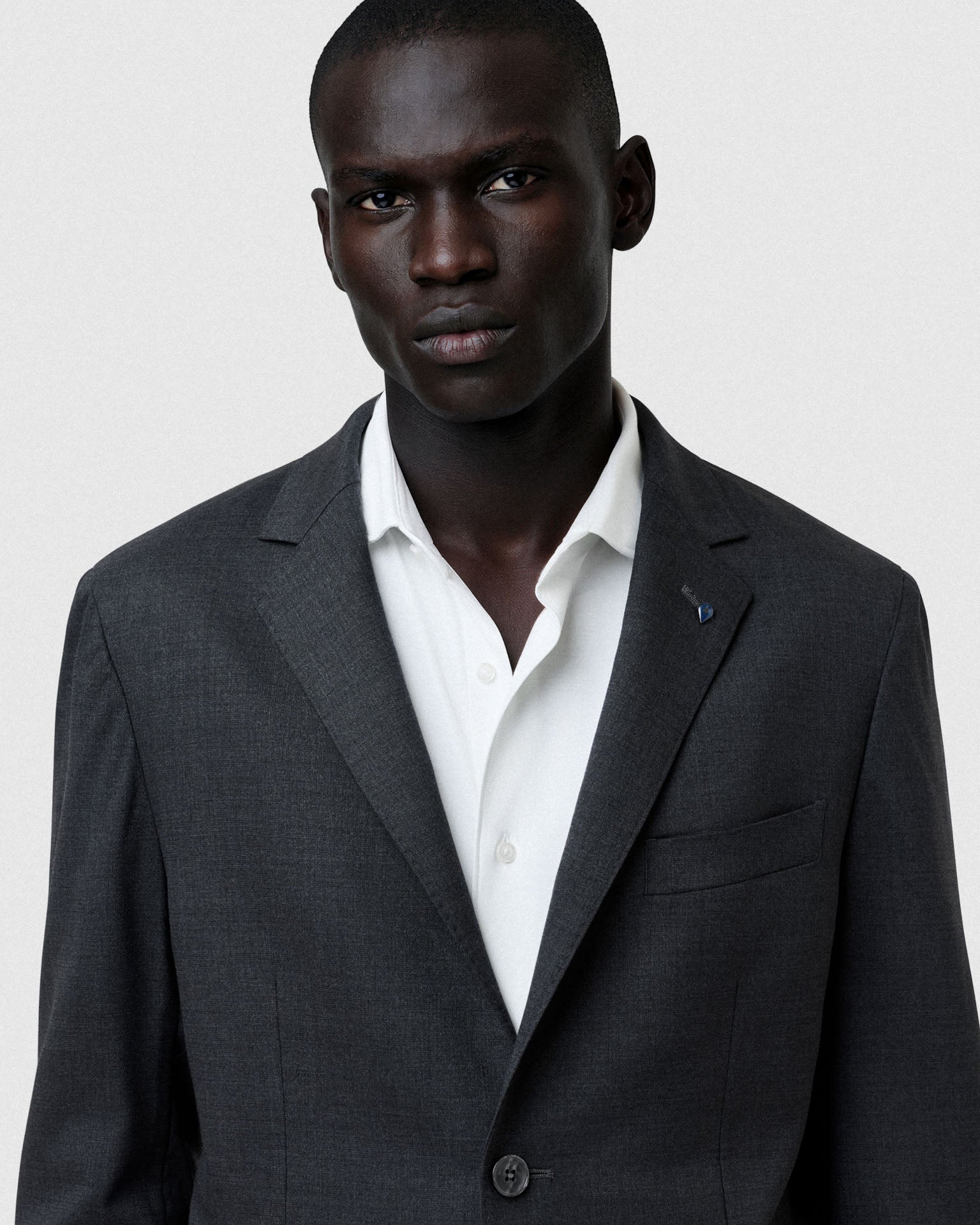 Dark Grey (AI)