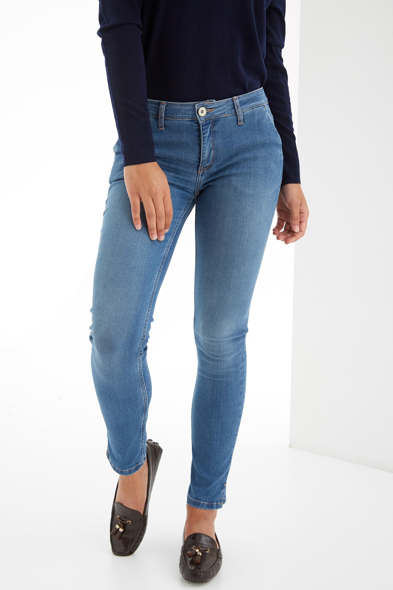 Medium Blue