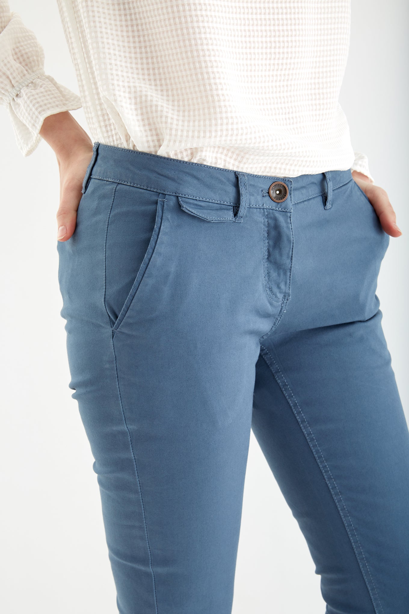 Medium Blue