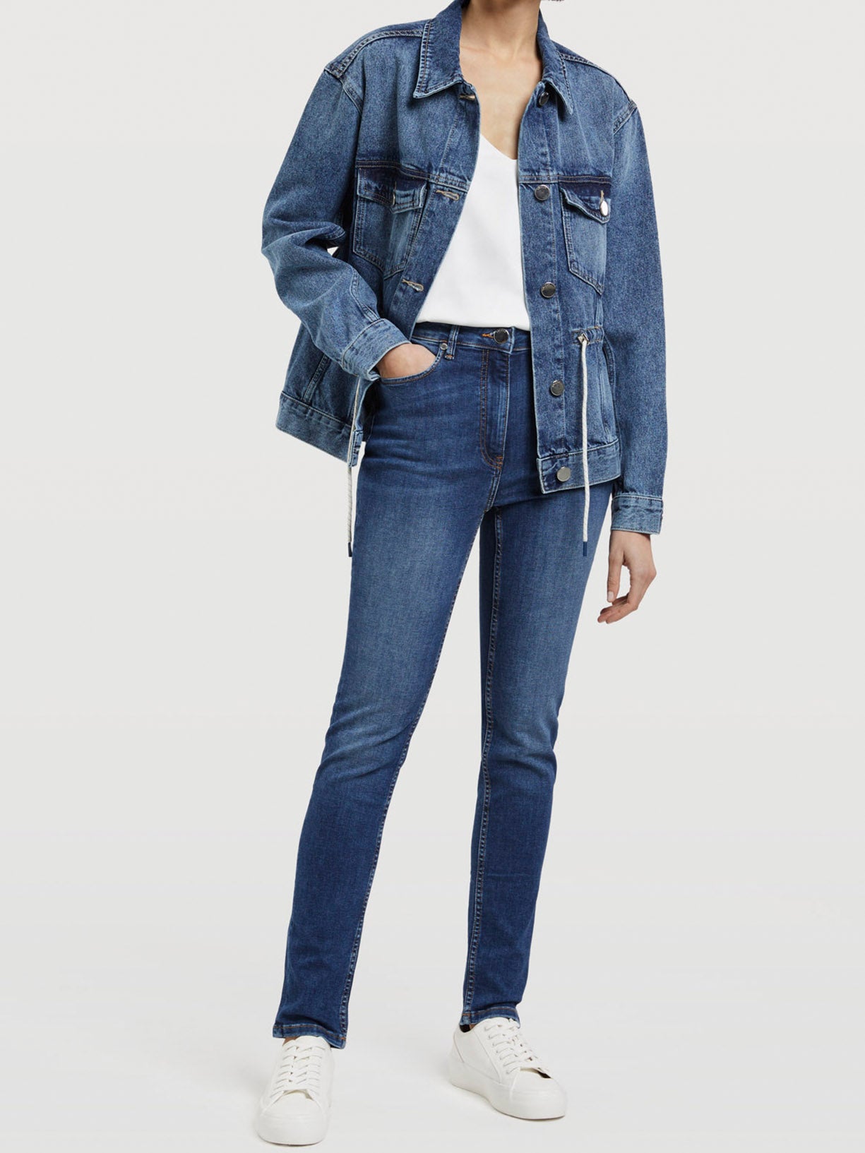 Medium Blue